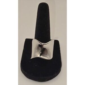 Park Lane "Concept" Silver Tone Ring Size 8‎ -486